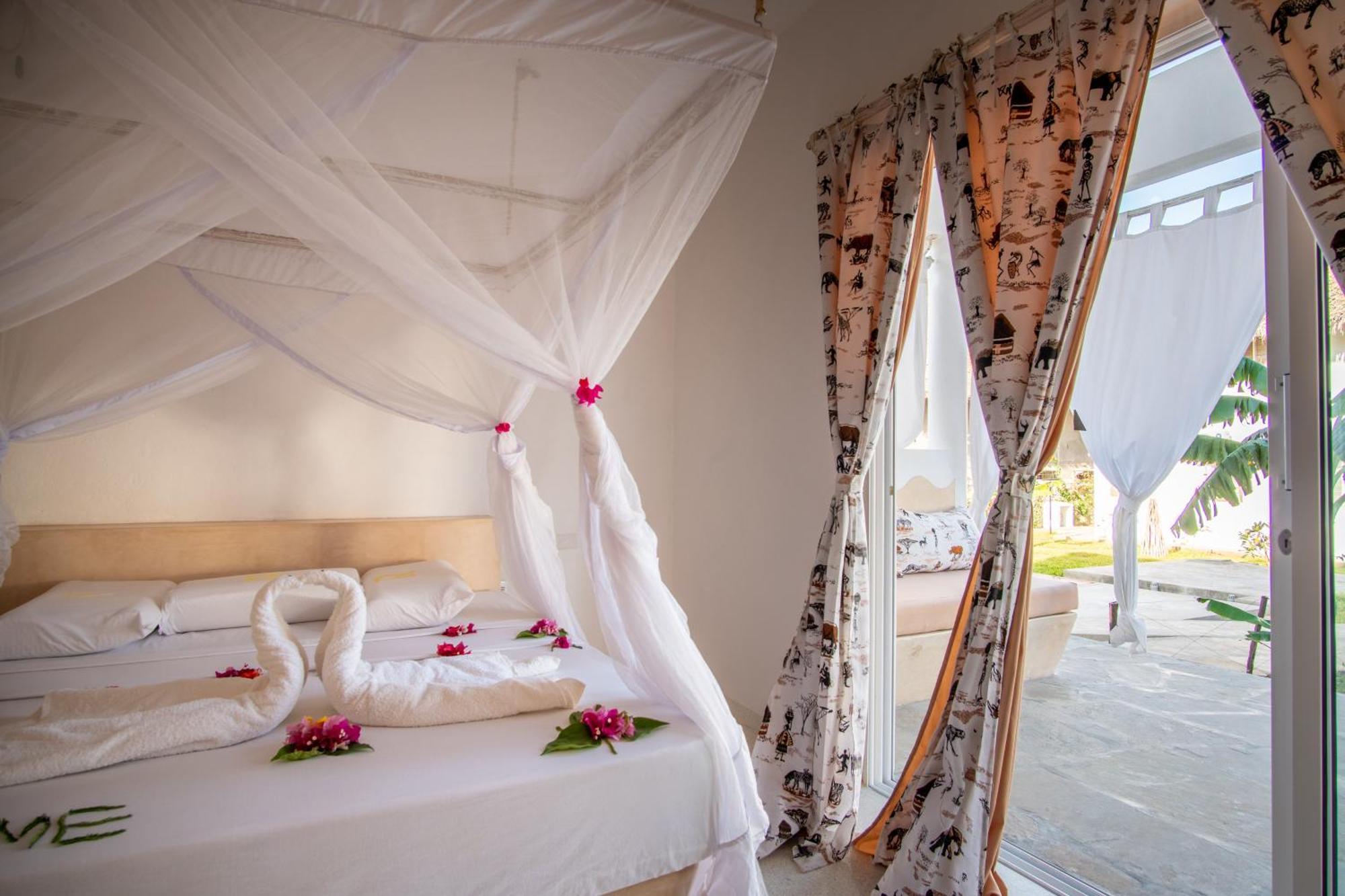 Nyota 11 - Jua Resort Watamu Buitenkant foto