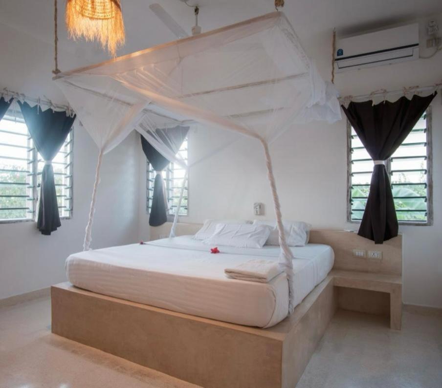 Nyota 11 - Jua Resort Watamu Buitenkant foto