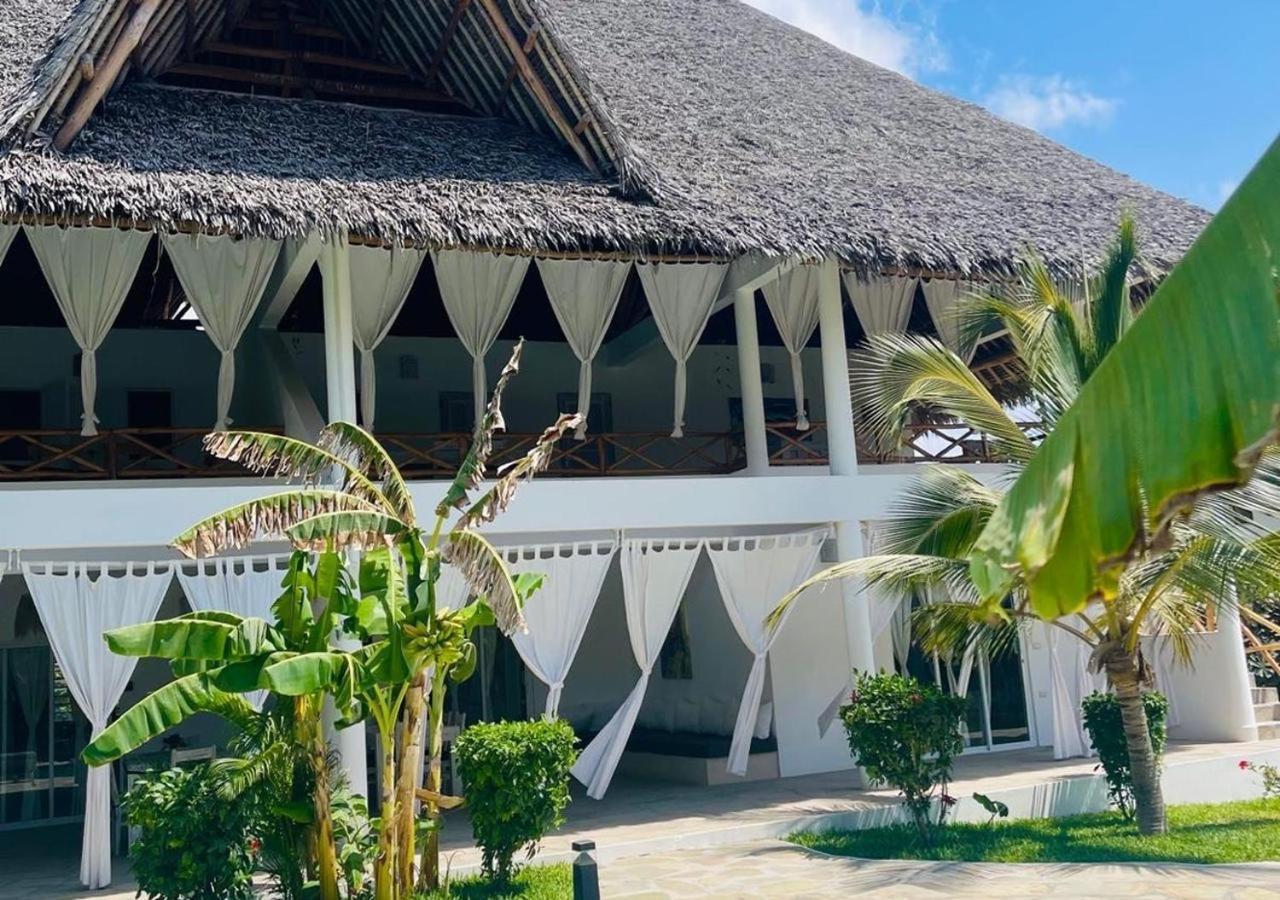Nyota 11 - Jua Resort Watamu Buitenkant foto